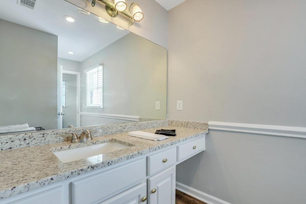 Eagle'S Nest - Spacious Loft Downtown - Near Gsu Statesboro Exterior foto