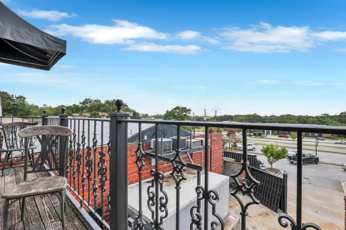 Eagle'S Nest - Spacious Loft Downtown - Near Gsu Statesboro Exterior foto
